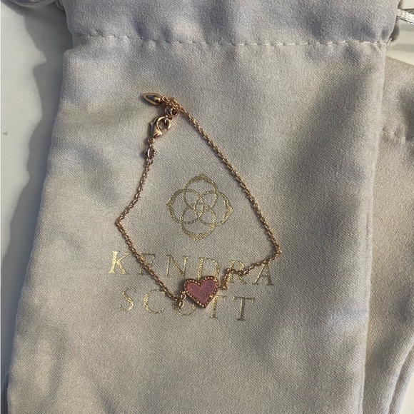 Kendra Scott Ari Heart Rose Gold Adjustable Chain Bracelet in Light Pink Drusy - Picture 2 of 3